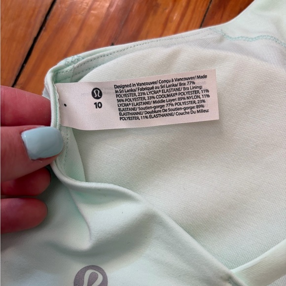 Lululemon Energy Bra Mint Moment Size 10 NWT Medium support B-D cups - Picture 7 of 8